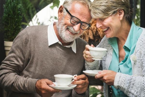 4senior couple afternoon tean drinking relax concept(1)